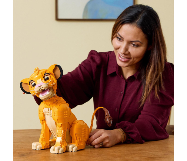 LEGO Disney 43247 Król Lew - młody Simba - 1248600 - zdjęcie 5